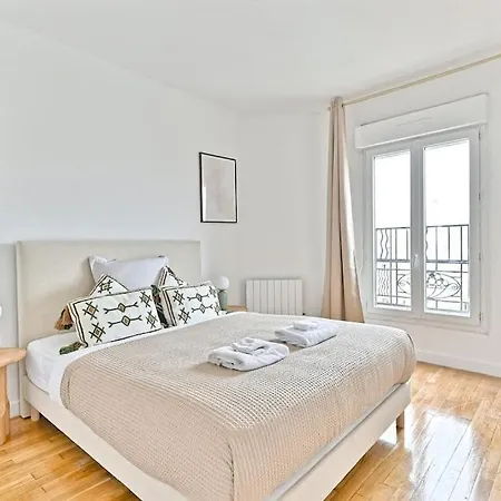 Sejour Dans Un 2 Pieces Confortable - Proche Paris - Ii Appartement