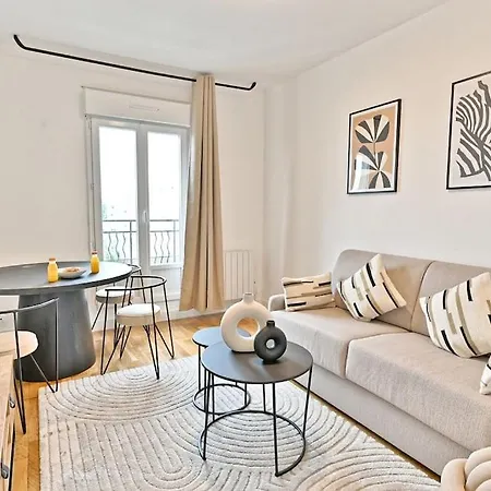 Sejour Dans Un 2 Pieces Confortable - Proche Paris - Ii