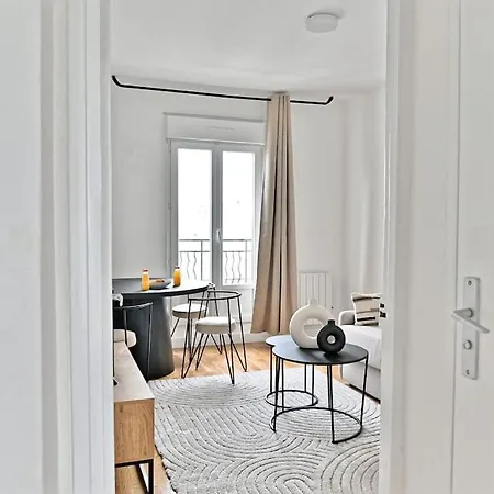 Appartement Sejour Dans Un 2 Pieces Confortable - Proche Paris - Ii *
